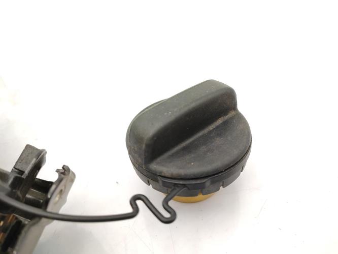 Trappe d'essence TOYOTA VERSO-S PHASE 1 Essence