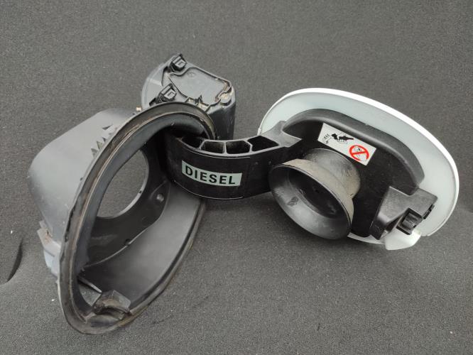 Trappe d'essence RENAULT MEGANE 3 PHASE 1 Diesel
