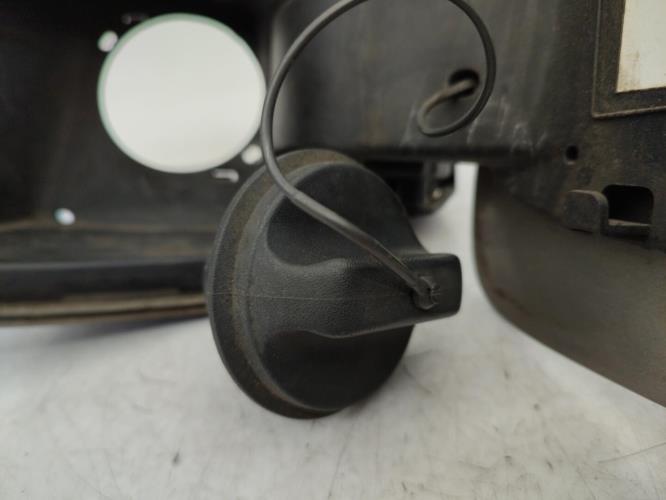 Trappe d'essence RENAULT CLIO 3 PHASE 2 BREAK Essence