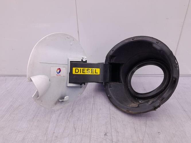 Trappe d'essence PEUGEOT 208 1 PHASE 1 Diesel