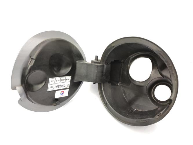 Trappe d'essence PEUGEOT 208 1 PHASE 2 Diesel