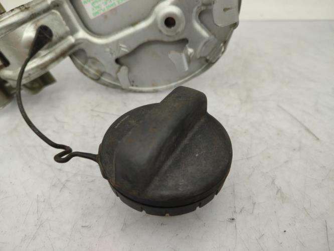 Trappe d'essence PEUGEOT 108 Essence