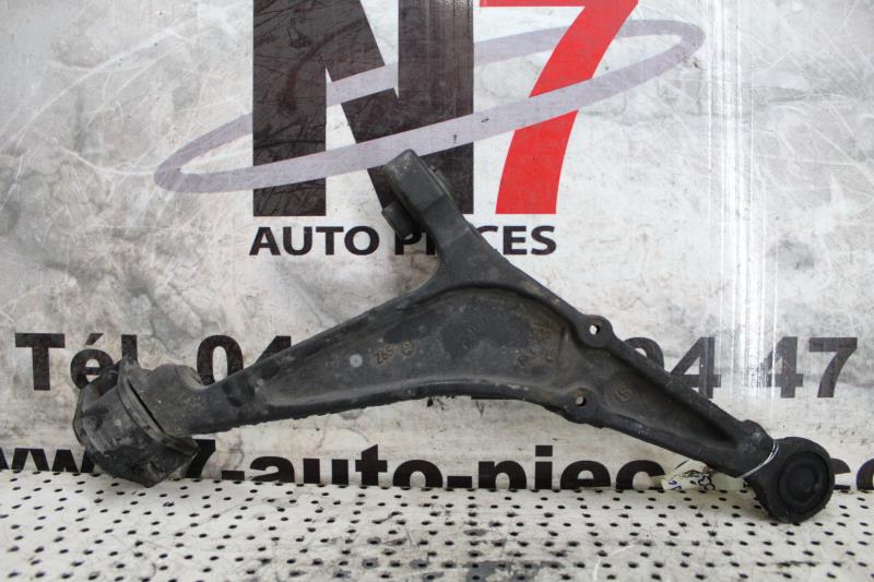 Triangle avant gauche PEUGEOT 106 PHASE 1 Essence