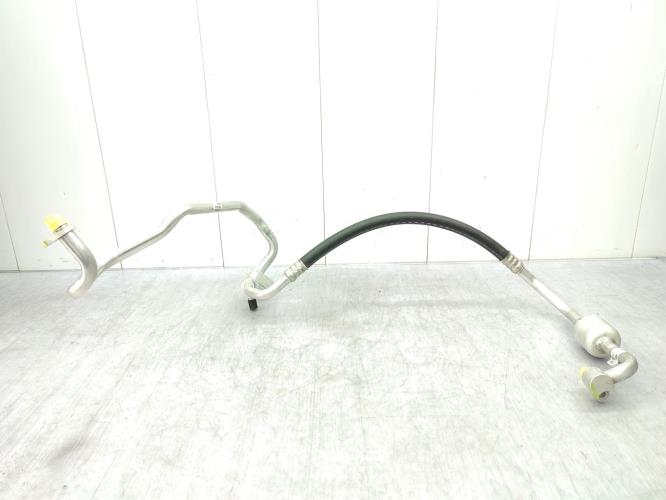 Tuyau de climatisation FORD FIESTA 6 PHASE 2 Essence