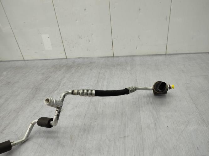 Tuyau de climatisation VOLKSWAGEN GOLF 5 Diesel
