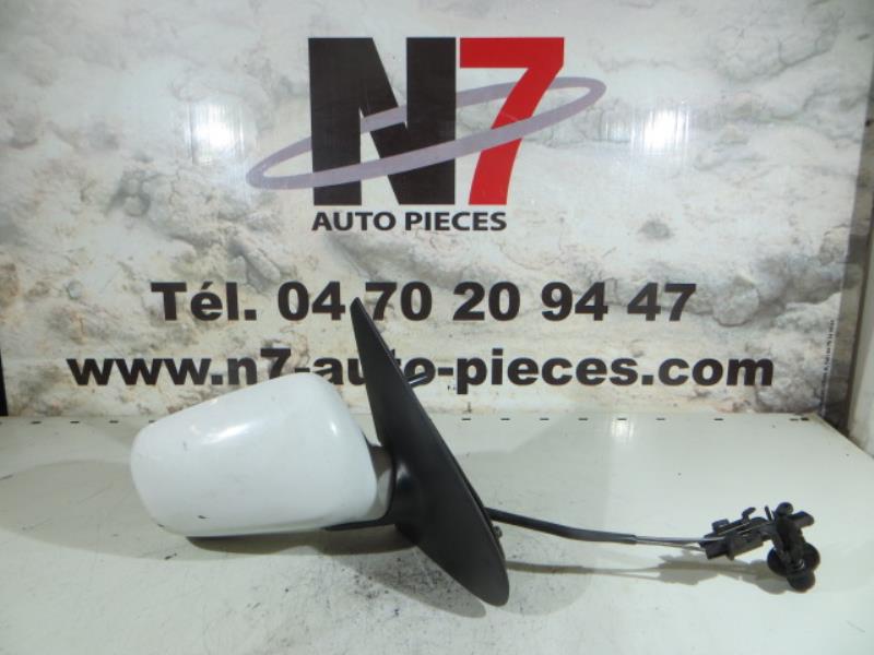 Retroviseur droit VOLKSWAGEN POLO 3 PHASE 1 Essence