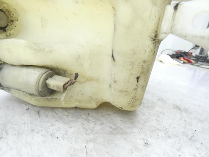 Vase de lave glace MERCEDES SERIE L 601 Diesel