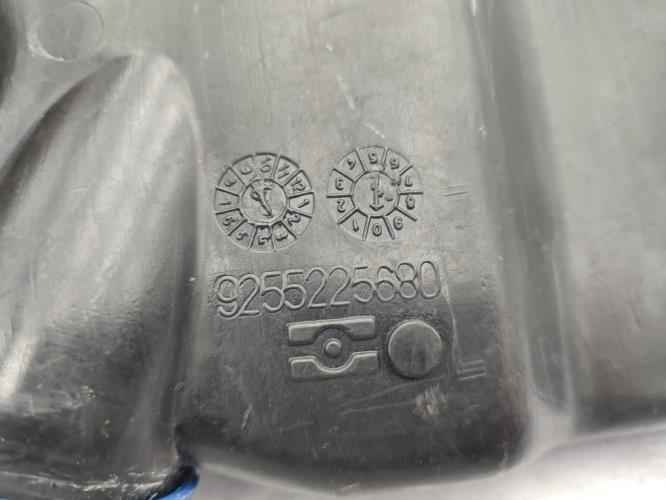 Vase de lave glace PEUGEOT 205 PHASE 2 Diesel