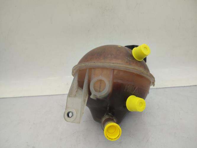 Vase d'expansion PEUGEOT 308 1 PHASE 1 Diesel