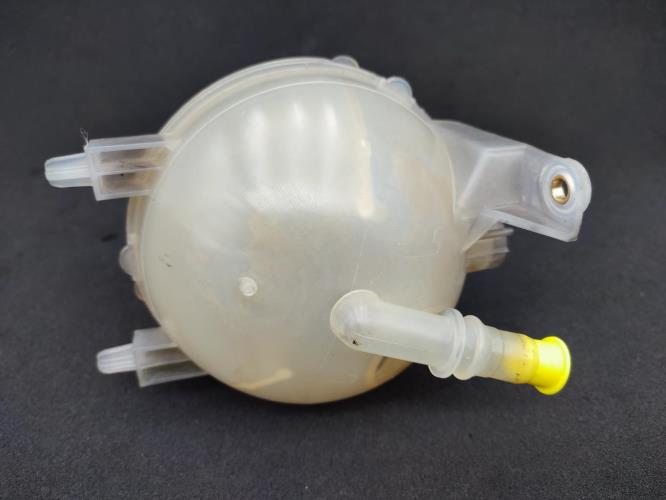 Vase d'expansion PEUGEOT PARTNER 2 PHASE 1 Diesel