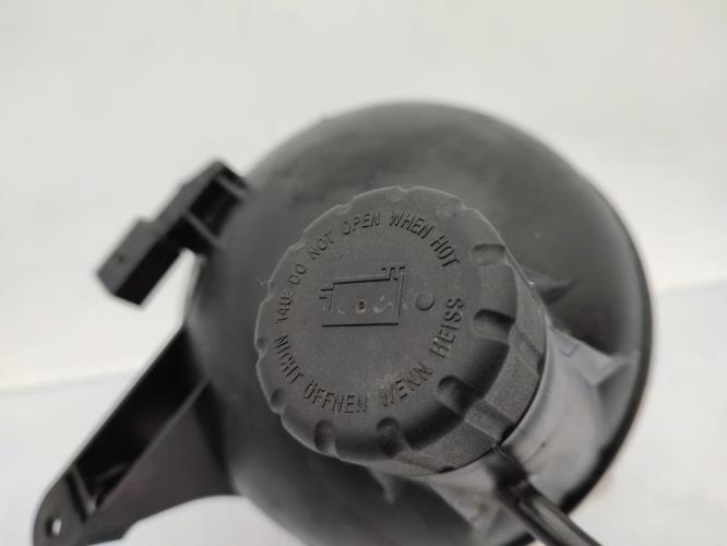 Vase d'expansion MERCEDES CLASSE A 169 PHASE 1 Diesel