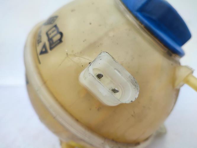 Vase d'expansion VOLKSWAGEN GOLF 4 Essence