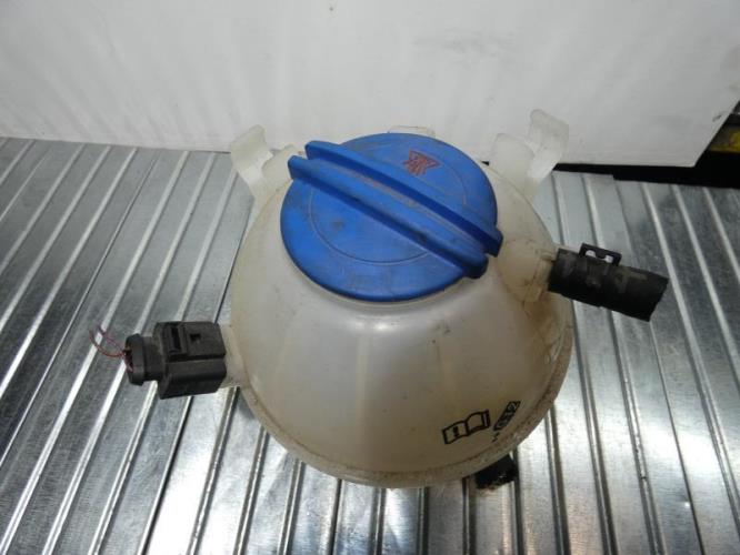 Vase d'expansion VOLKSWAGEN GOLF 6 Diesel