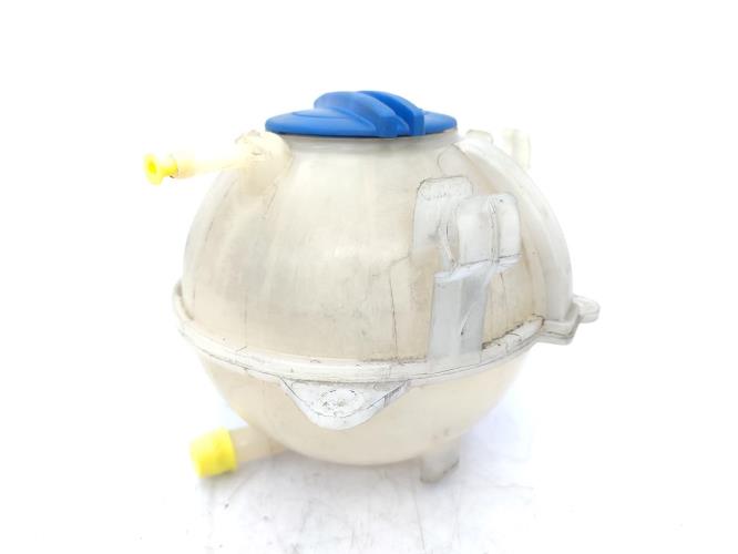 Vase d'expansion VOLKSWAGEN GOLF 6 Diesel