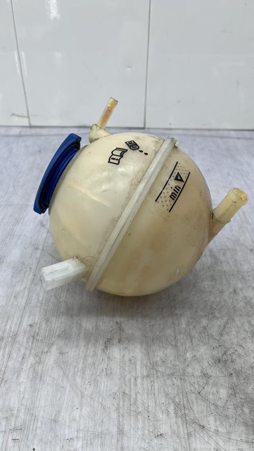 Vase d'expansion VOLKSWAGEN GOLF 6 Essence