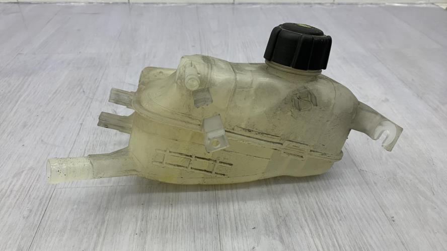 Vase d'expansion RENAULT MEGANE 3 PHASE 2 Diesel