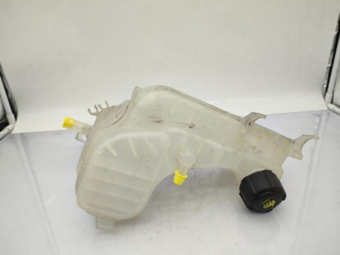Vase d'expansion RENAULT LATITUDE Diesel
