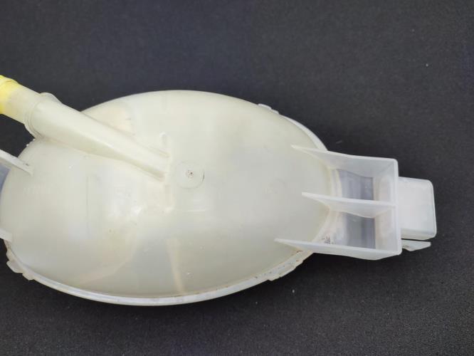 Vase d'expansion NISSAN NV400 Diesel