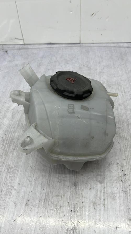 Vase d'expansion VOLKSWAGEN POLO 6 PHASE 1 Essence