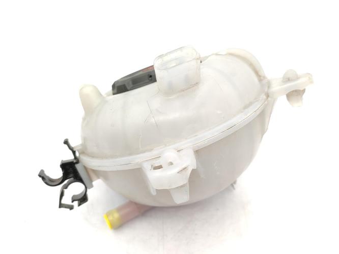 Vase d'expansion VOLKSWAGEN GOLF 7 PHASE 2 Diesel