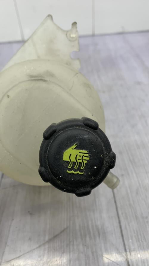 Vase d'expansion RENAULT CLIO 2 PHASE 2 Diesel