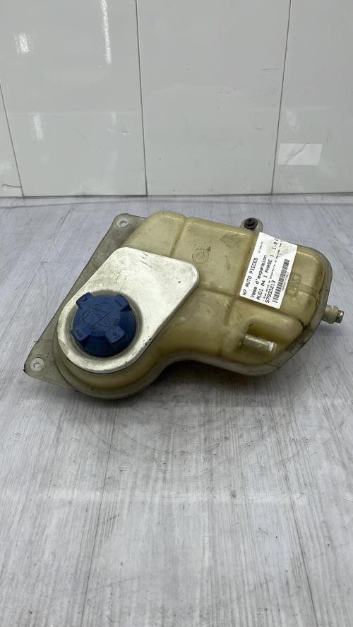 Vase d'expansion AUDI A4 1 PHASE 1 Diesel