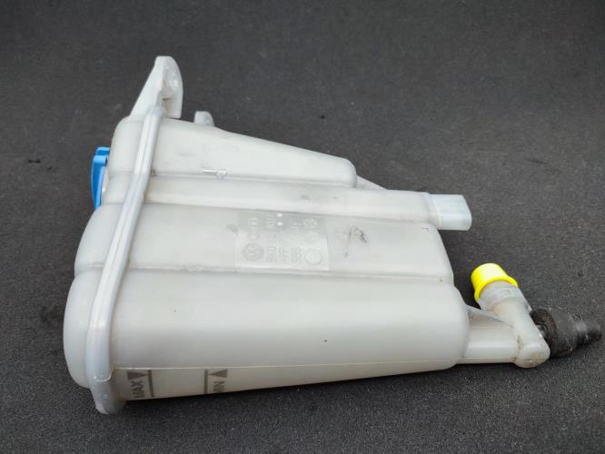 Vase d'expansion AUDI A4 3 PHASE 1 Diesel