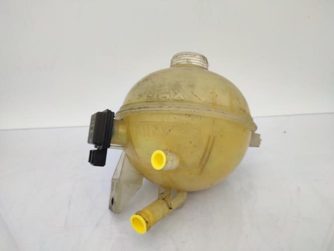 Vase d'expansion PEUGEOT 206