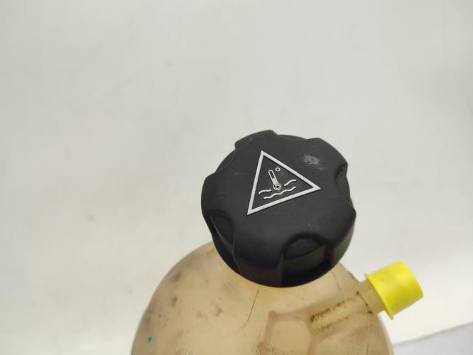Vase d'expansion PEUGEOT 2008 1 PHASE 1 Diesel