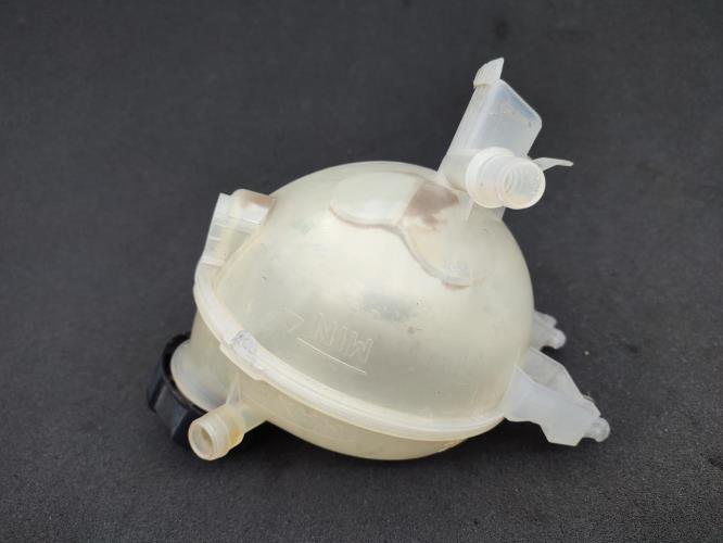 Vase d'expansion PEUGEOT 2008 1 PHASE 1 Diesel