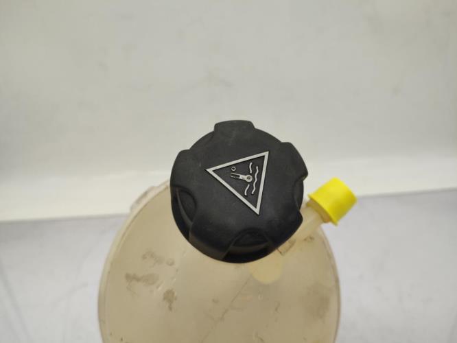 Vase d'expansion PEUGEOT 208 1 PHASE 2