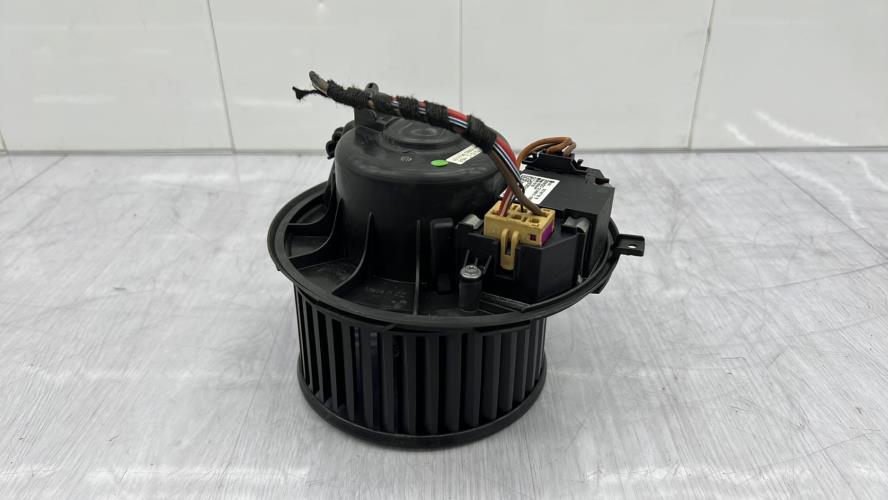 Ventilateur chauffage VOLKSWAGEN GOLF 5 Essence