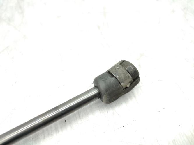 Verin de capot AUDI A3 2 PHASE 1 Diesel