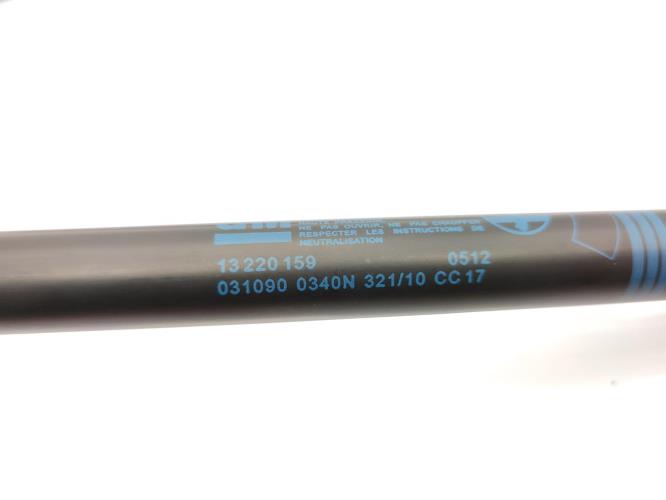 Verin de coffre OPEL ASTRA H GTC PHASE 1 Diesel