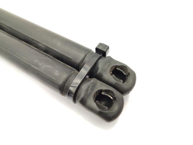 Verin de coffre OPEL ASTRA J PHASE 1 Diesel