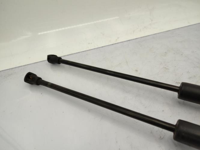 Verin de coffre PEUGEOT 208 1 PHASE 1 Essence