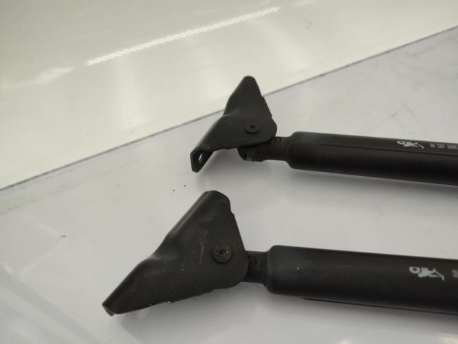 Verin de coffre PEUGEOT 208 1 PHASE 2 Diesel