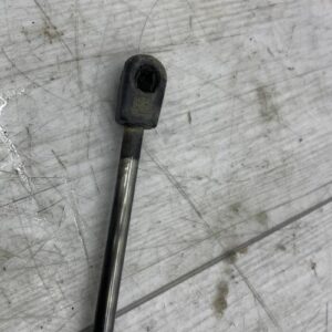Verin de coffre MERCEDES CLASSE M 163 PHASE 2 Essence