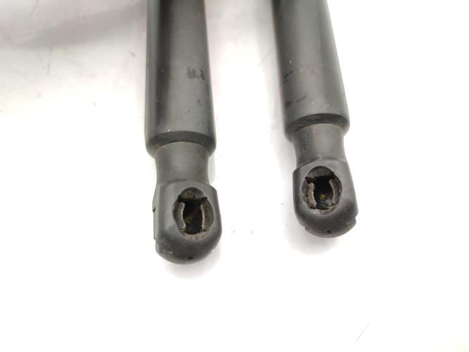 Verin de coffre VOLKSWAGEN GOLF 6 Diesel