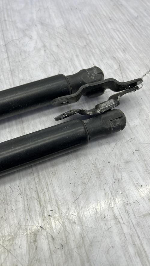 Verin de coffre VOLKSWAGEN GOLF 6 Diesel