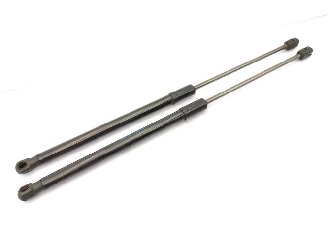 Verin de coffre VOLKSWAGEN POLO 5 PHASE 2 Essence