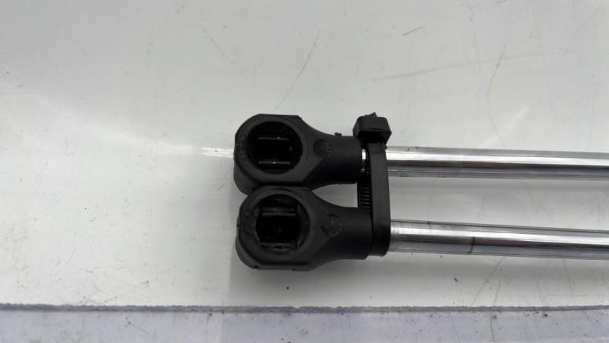 Verin de coffre PEUGEOT PARTNER 2 PHASE 1 Diesel