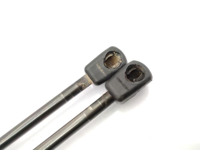 Verin de coffre MERCEDES CLASSE A 176 PHASE 1 Diesel