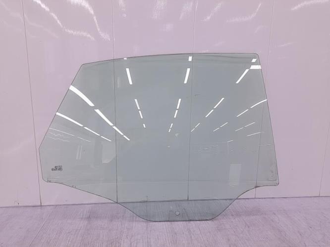 Vitre arriere droit SEAT IBIZA 3 PHASE 1 Diesel