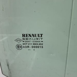 Vitre arriere droit RENAULT CLIO 2 PHASE 2 Diesel