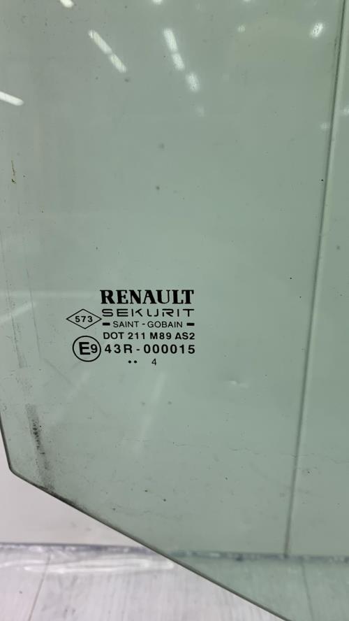 Vitre arriere droit RENAULT CLIO 2 PHASE 2 Diesel