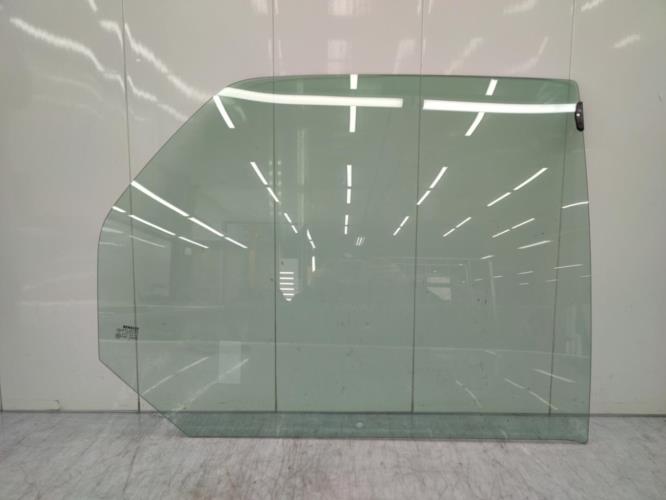 Vitre arriere droit RENAULT SCENIC 1 PHASE 2 Diesel