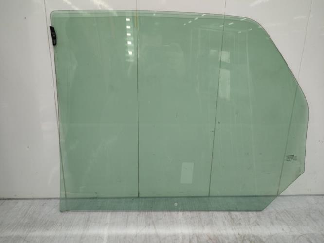 Vitre arriere droit RENAULT SCENIC 1 PHASE 2 Diesel
