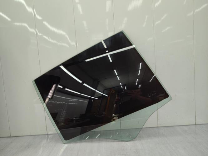 Vitre arriere droit RENAULT VEL SATIS PHASE 1 Diesel