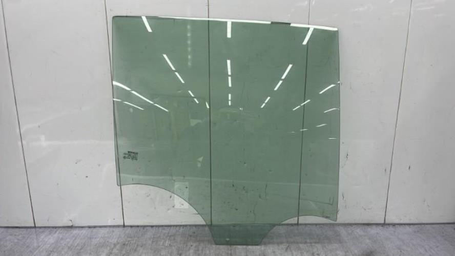 Vitre arriere droit RENAULT MEGANE 2 PHASE 1 Diesel